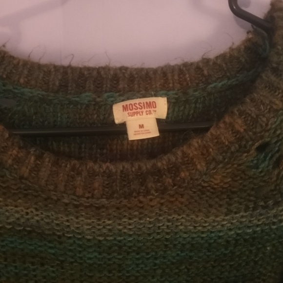 Sweater - Picture 2 of 4